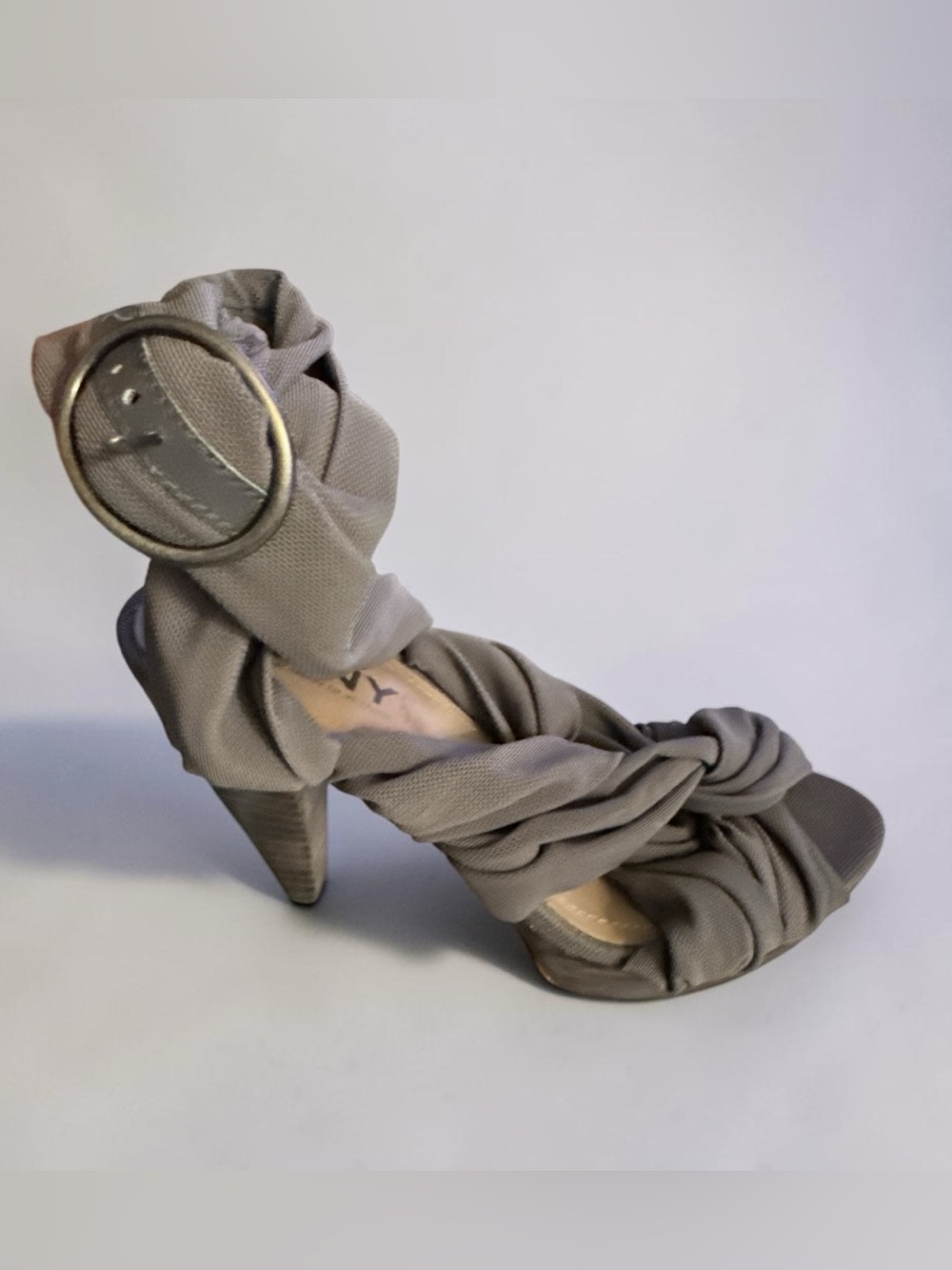 DKNY Elaine Shoes – Vintage Designer Heels – Excellent Condition